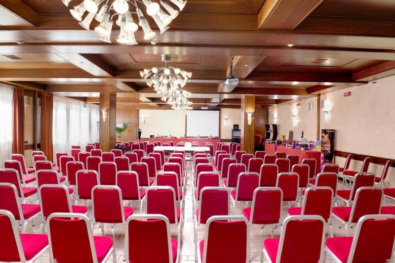 Hotel Al Pino Verde カンポザンピエーロ エクステリア 写真
