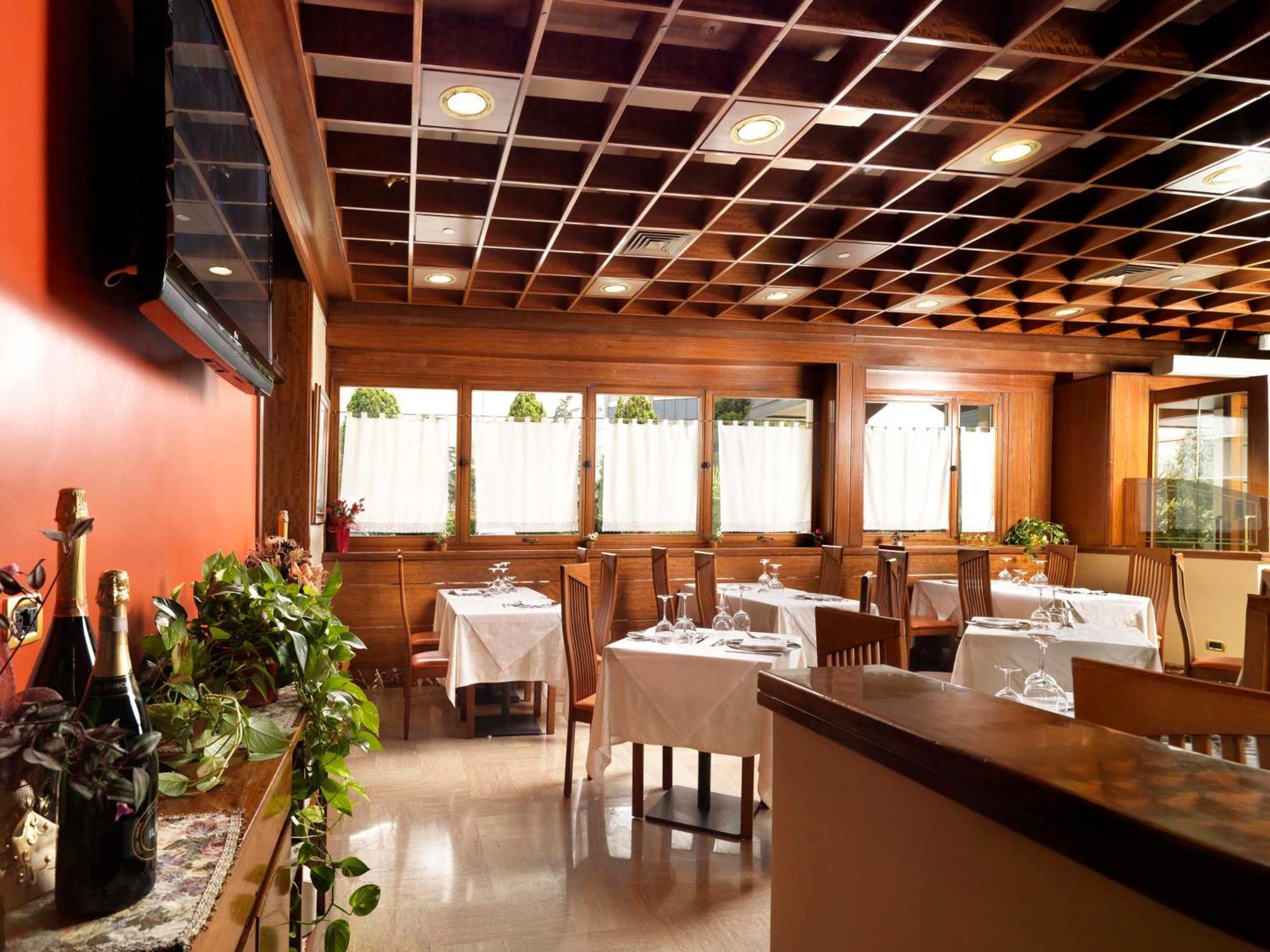 Hotel Al Pino Verde カンポザンピエーロ エクステリア 写真
