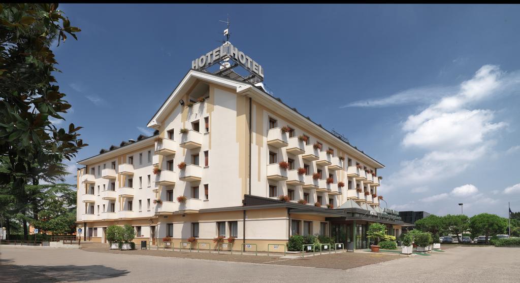 Hotel Al Pino Verde カンポザンピエーロ エクステリア 写真